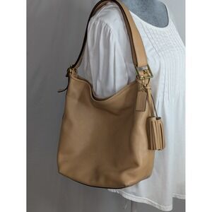 Coach Legacy Duffle 19889 Tan Leather Tassel Shoulder Hobo Bag Dust Bag